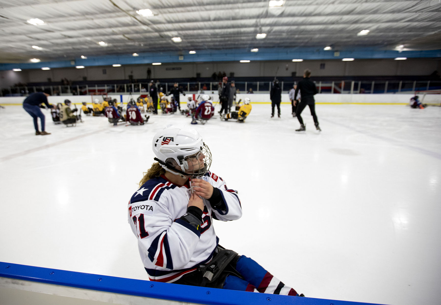 021320-s-sledhockey 02.jpg